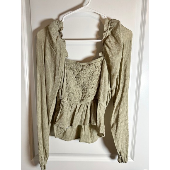 Celebrity Pink Womens Smocked Peplum Top Blouse Long Sleeve Square Neck S - Picture 3 of 3